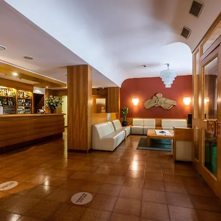 Centro Benessere Gardel Hotel Arta Terme