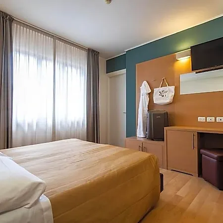 Centro Benessere Gardel 3*