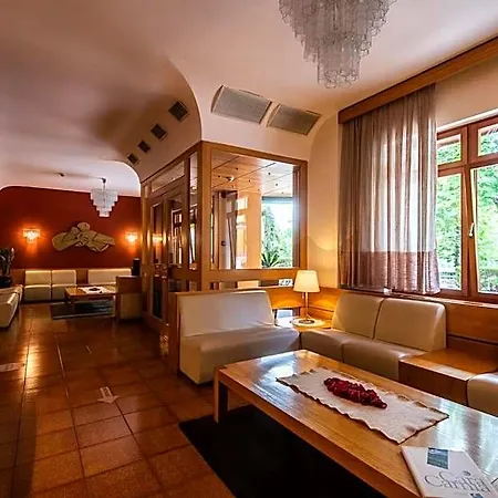 Centro Benessere Gardel 3* Arta Terme