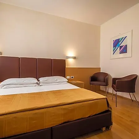 Hotel Centro Benessere Gardel