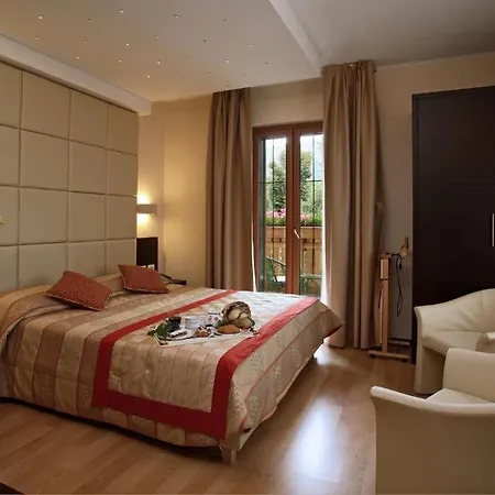 מלון Centro Benessere Gardel